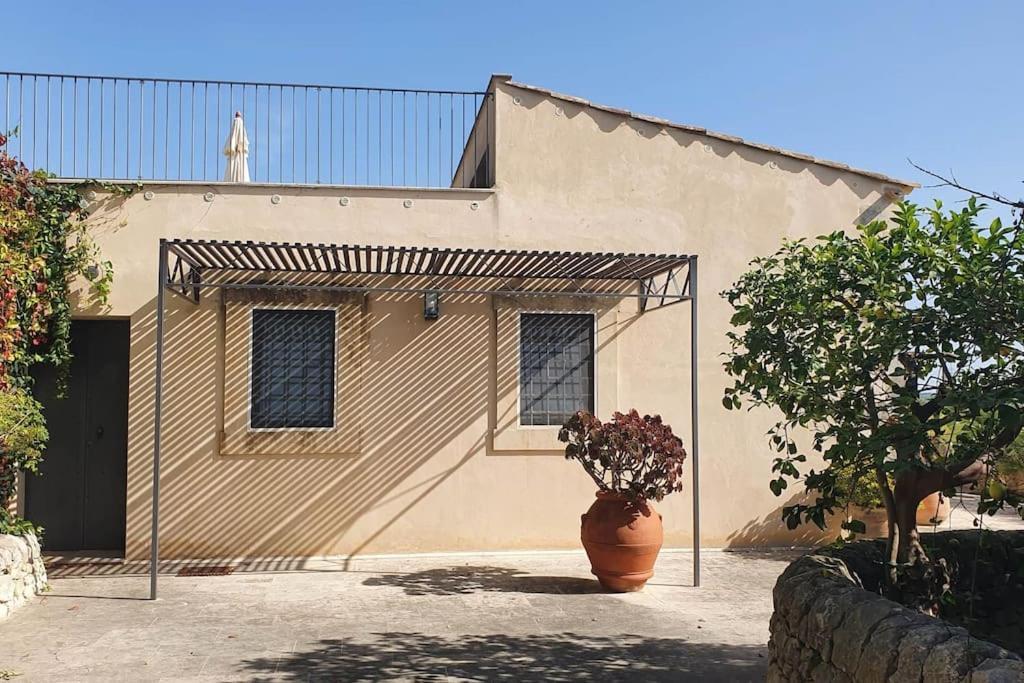 Villa Calma Noto Luaran gambar